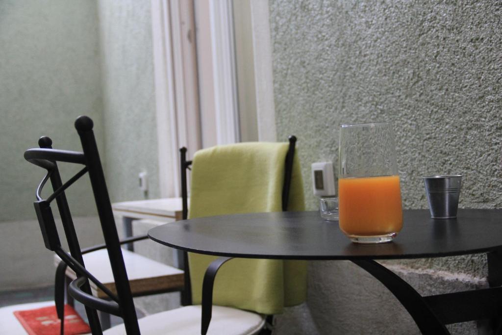 Bed&Breakfast Studio Kairos Zagreb Buitenkant foto