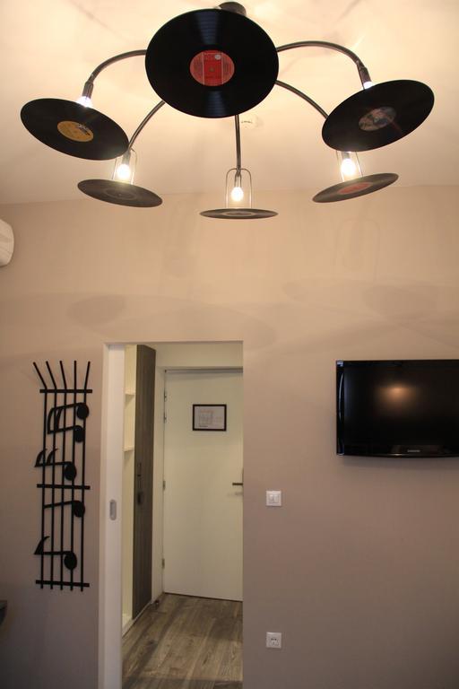 Bed&Breakfast Studio Kairos Zagreb Buitenkant foto