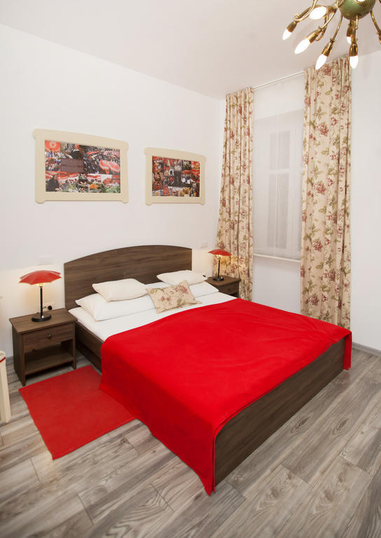 Bed&Breakfast Studio Kairos Zagreb Buitenkant foto
