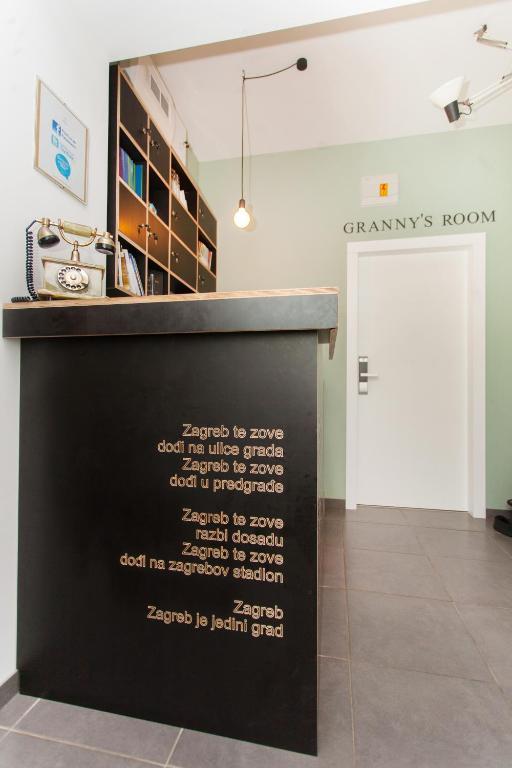 Bed&Breakfast Studio Kairos Zagreb Buitenkant foto